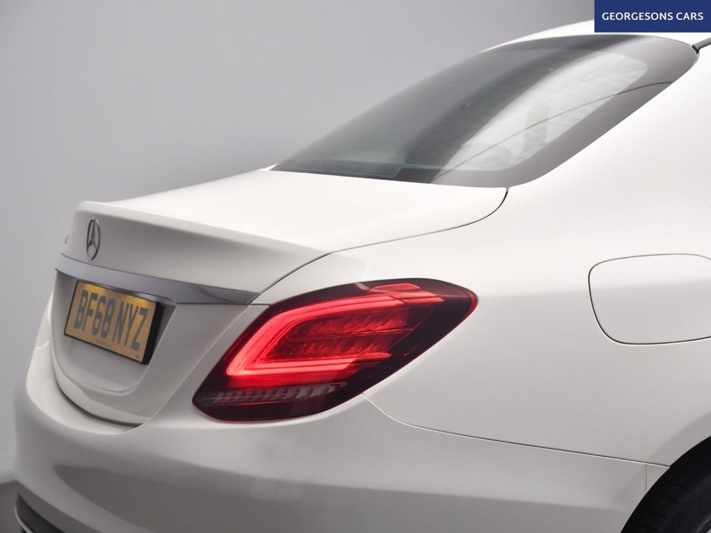 Used Mercedes-Benz C Class 2018 for sale - 75832273: Photo 17