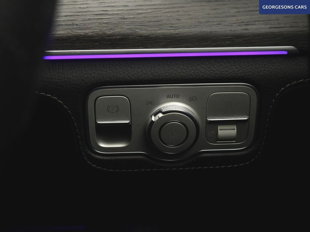 Used Mercedes-Benz GLE 2021 for sale - 77642475: Photo 48