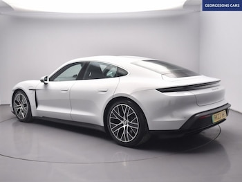 Used Porsche Taycan 2022 for sale - 79197493: Photo