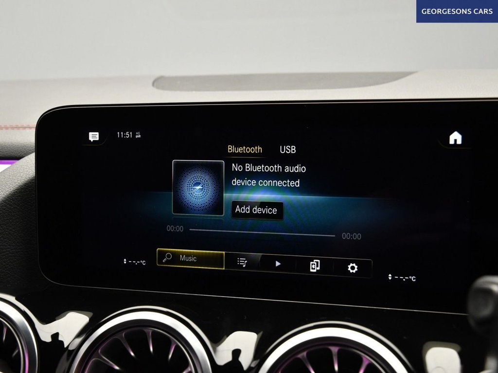 Used Mercedes-Benz EQA 2021 for sale - 76739885: Photo 43