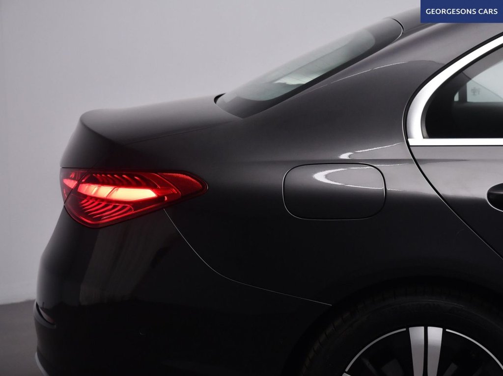 Used Mercedes-Benz C Class 2022 for sale - 76546348: Photo 16