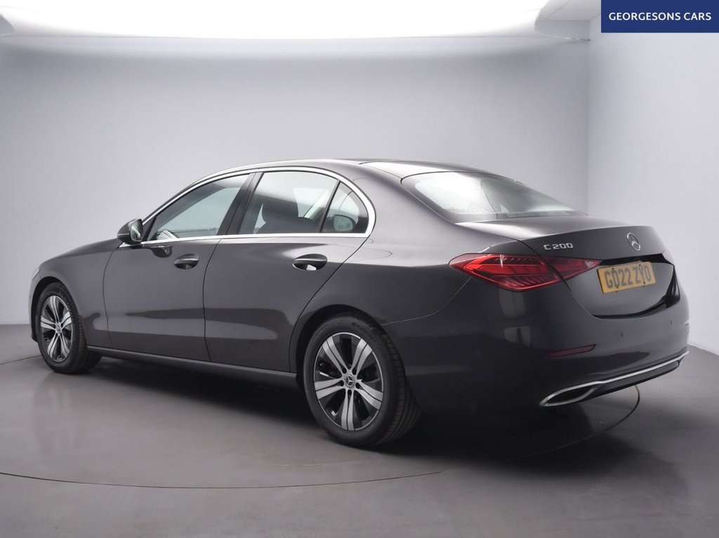 Used Mercedes-Benz C Class 2022 for sale - 76546348: Photo 2