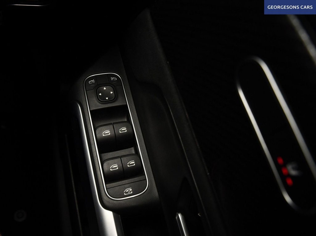 Used Mercedes-Benz GLB 2020 for sale - 76469662: Photo 50