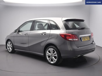 Used Mercedes-Benz B Class 2017 for sale - 78082448: Photo