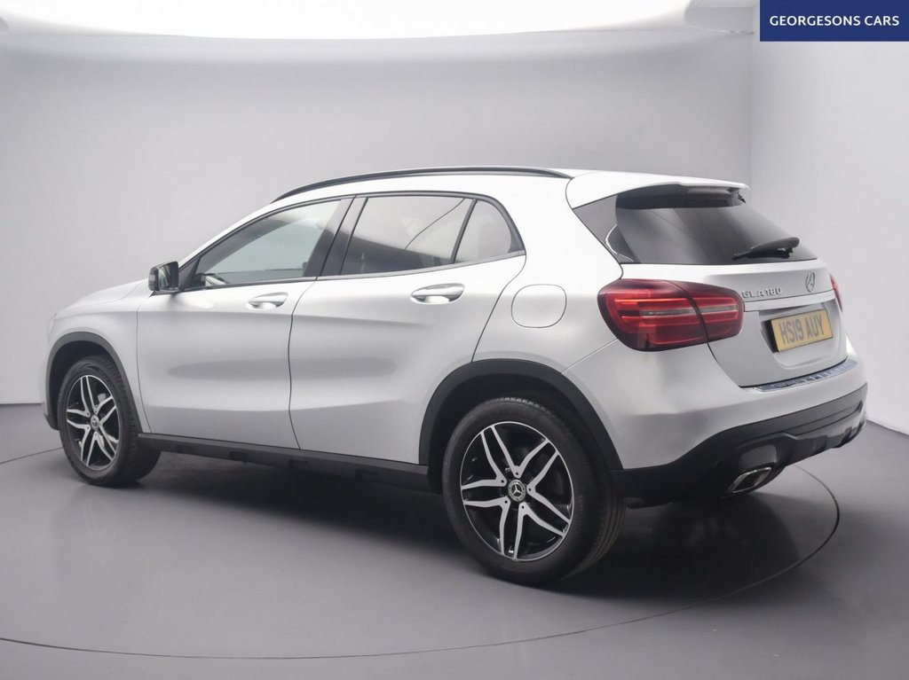 Used Mercedes-Benz GLA 2019 for sale - 78082417: Photo 2