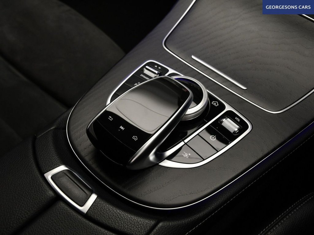 Used Mercedes-Benz E Class 2018 for sale - 76840772: Photo 31