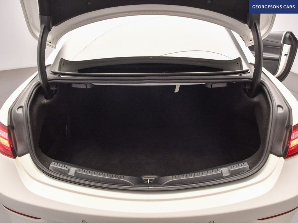 Used Mercedes-Benz E Class 2018 for sale - 76840772: Photo 9