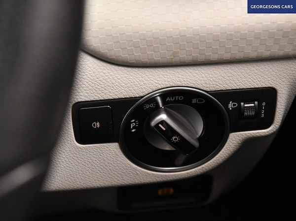 Used Mercedes-Benz A-Class 2018 for sale - 76202852: Photo 44