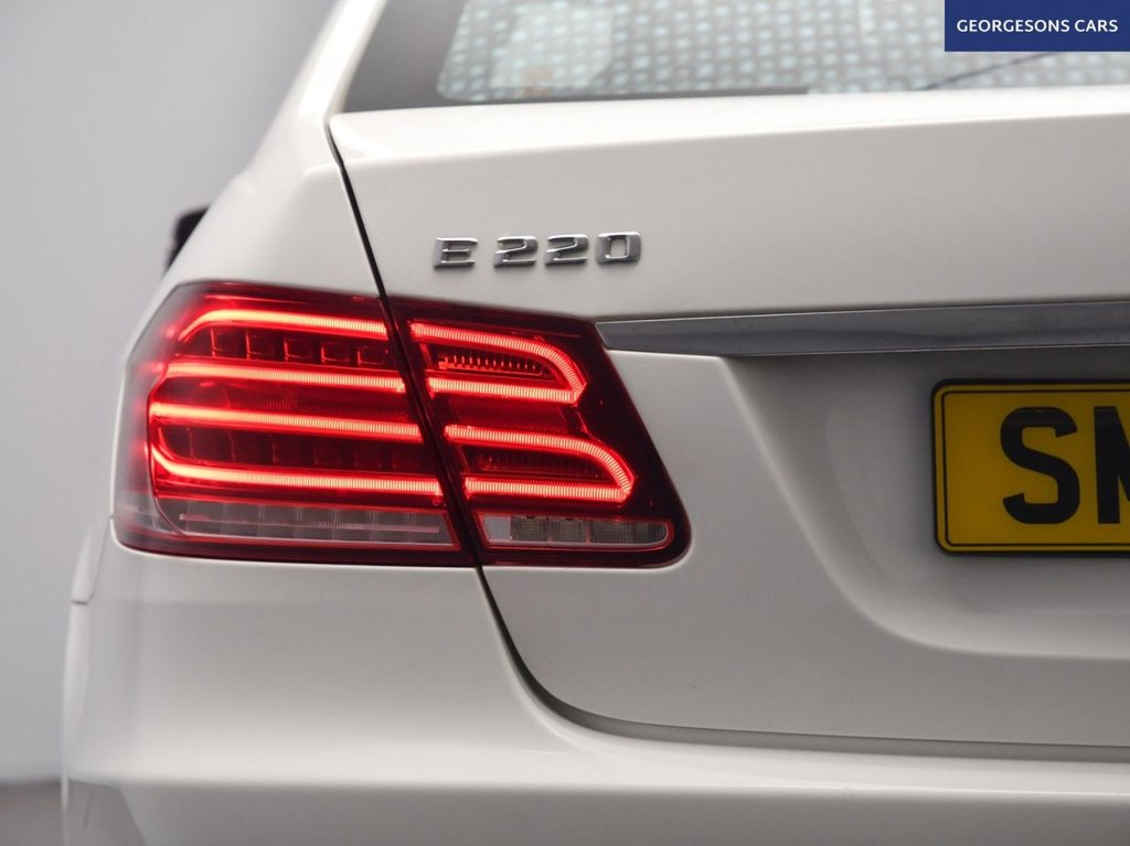 Used Mercedes-Benz E Class 2015 for sale - 77048675: Photo 12