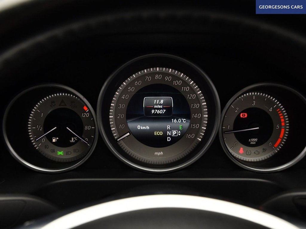 Used Mercedes-Benz E Class 2015 for sale - 77048675: Photo 26