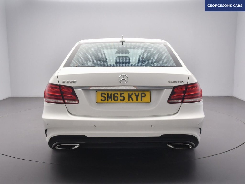 Used Mercedes-Benz E Class 2015 for sale - 77048675: Photo 8