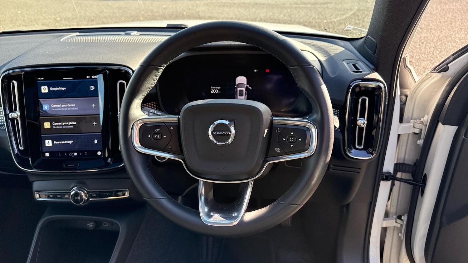 Used Volvo XC40 2023 for sale - 76377992: Photo 10