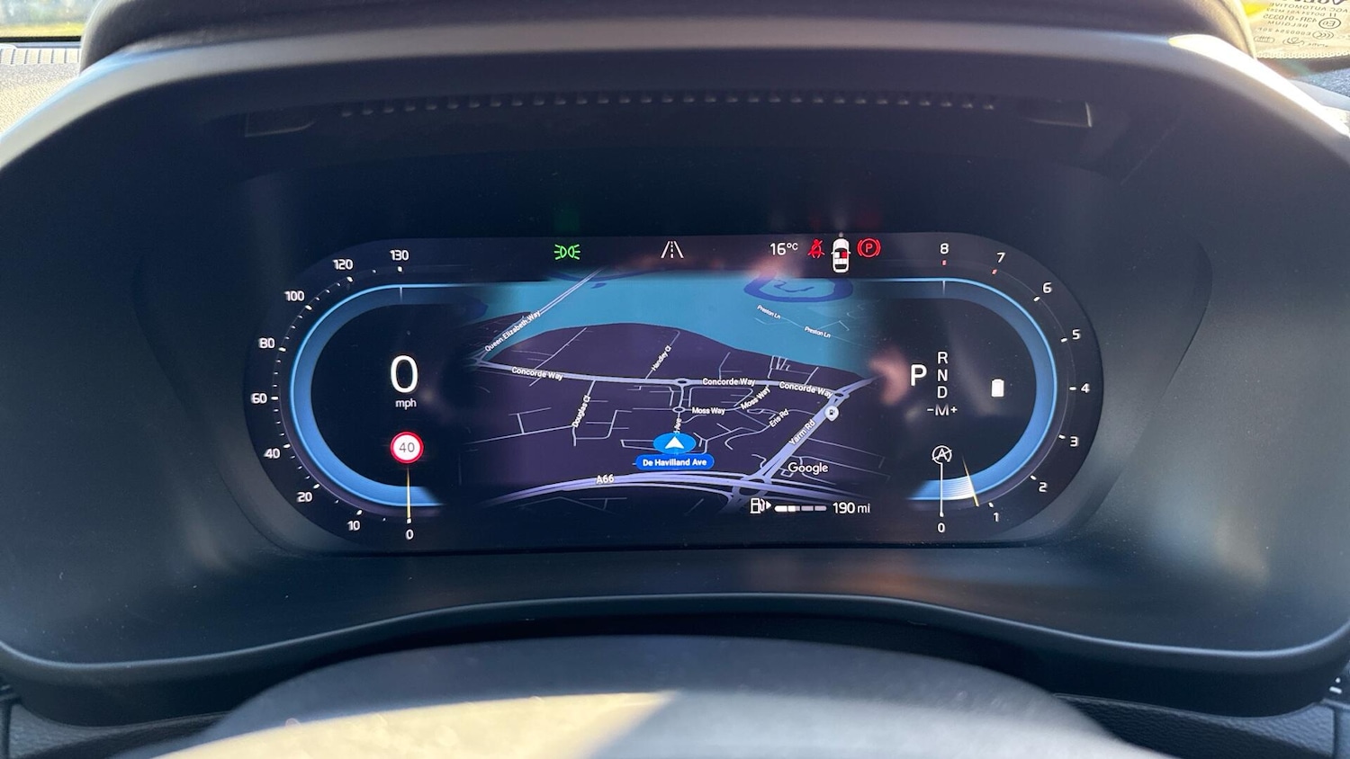 Used Volvo XC40 2023 for sale - 76377992: Photo 11