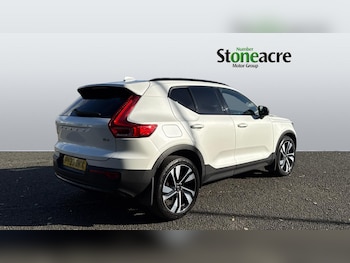 Used Volvo XC40 2023 for sale - 76377992: Photo
