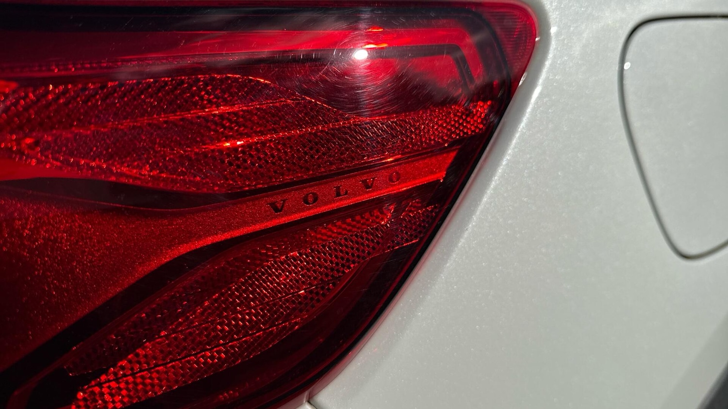 Used Volvo XC40 2023 for sale - 76377992: Photo 31