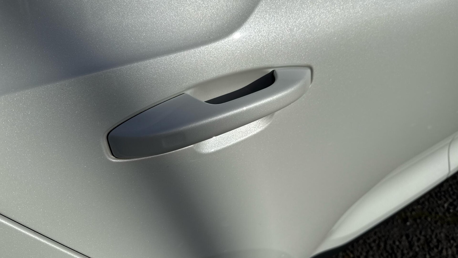 Used Volvo XC40 2023 for sale - 76377992: Photo 33