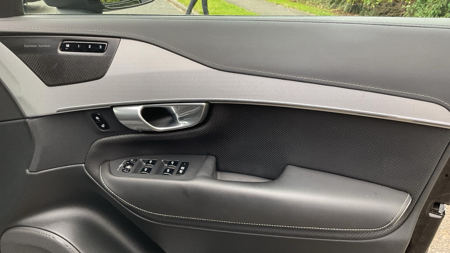 Used Volvo XC90 2024 for sale - 75940320: Photo 29