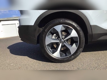Used Volvo XC40 2026 for sale - 78361511: Photo