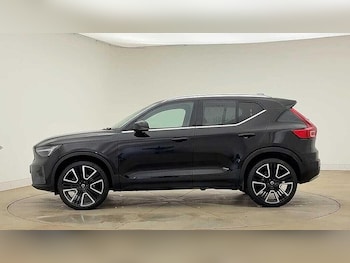 Used Volvo XC40 2026 for sale - 78999571: Photo