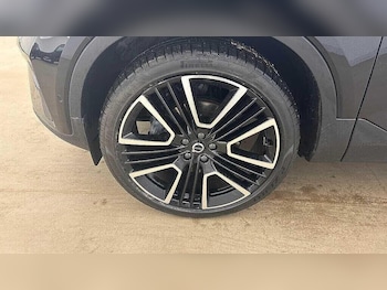 Used Volvo XC40 2026 for sale - 78999571: Photo