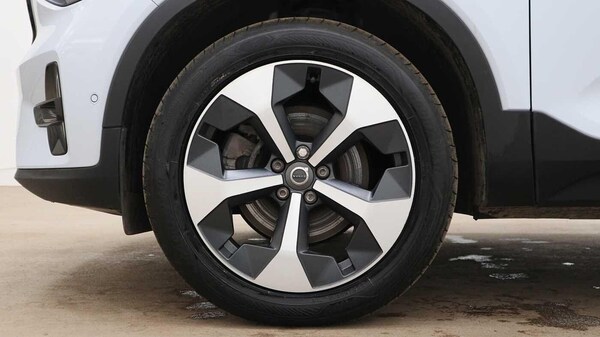 Used Volvo XC40 2024 for sale - 74862302: Photo 35
