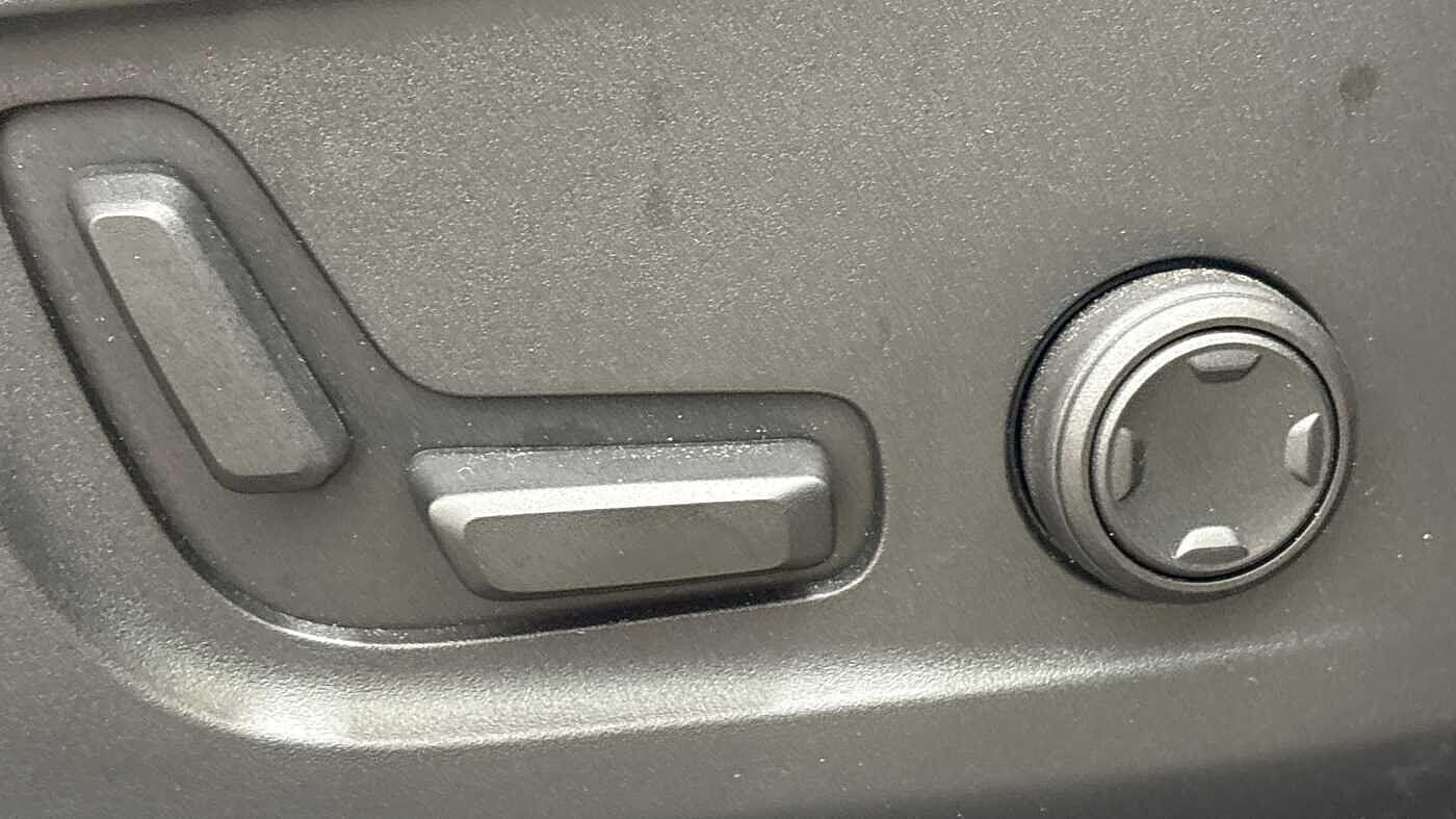 Used Volvo XC40 2025 for sale - 76781293: Photo 27