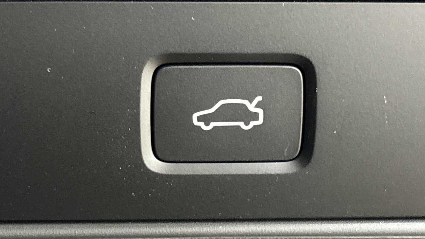 Used Volvo XC40 2025 for sale - 76781293: Photo 29