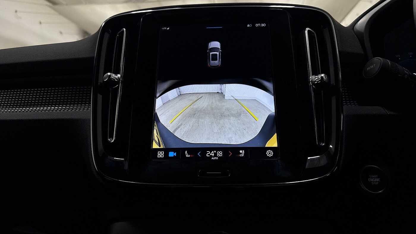 Used Volvo XC40 2025 for sale - 76781293: Photo 40