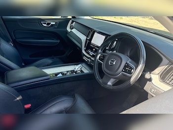 Used Volvo XC60 2021 for sale - 79145166: Photo