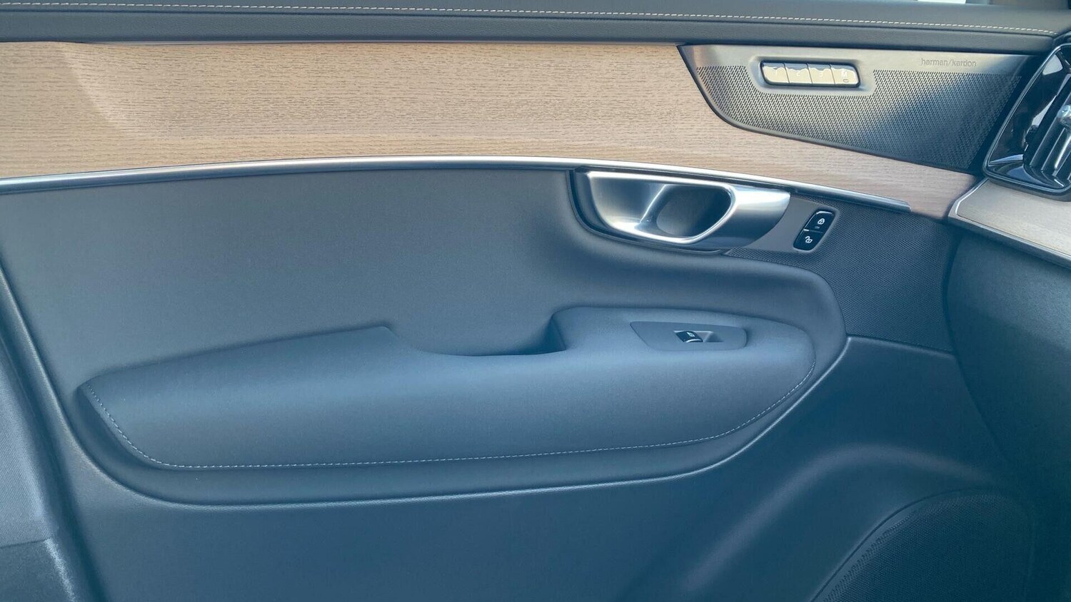 Used Volvo XC90 for sale - 75757133: Photo 60