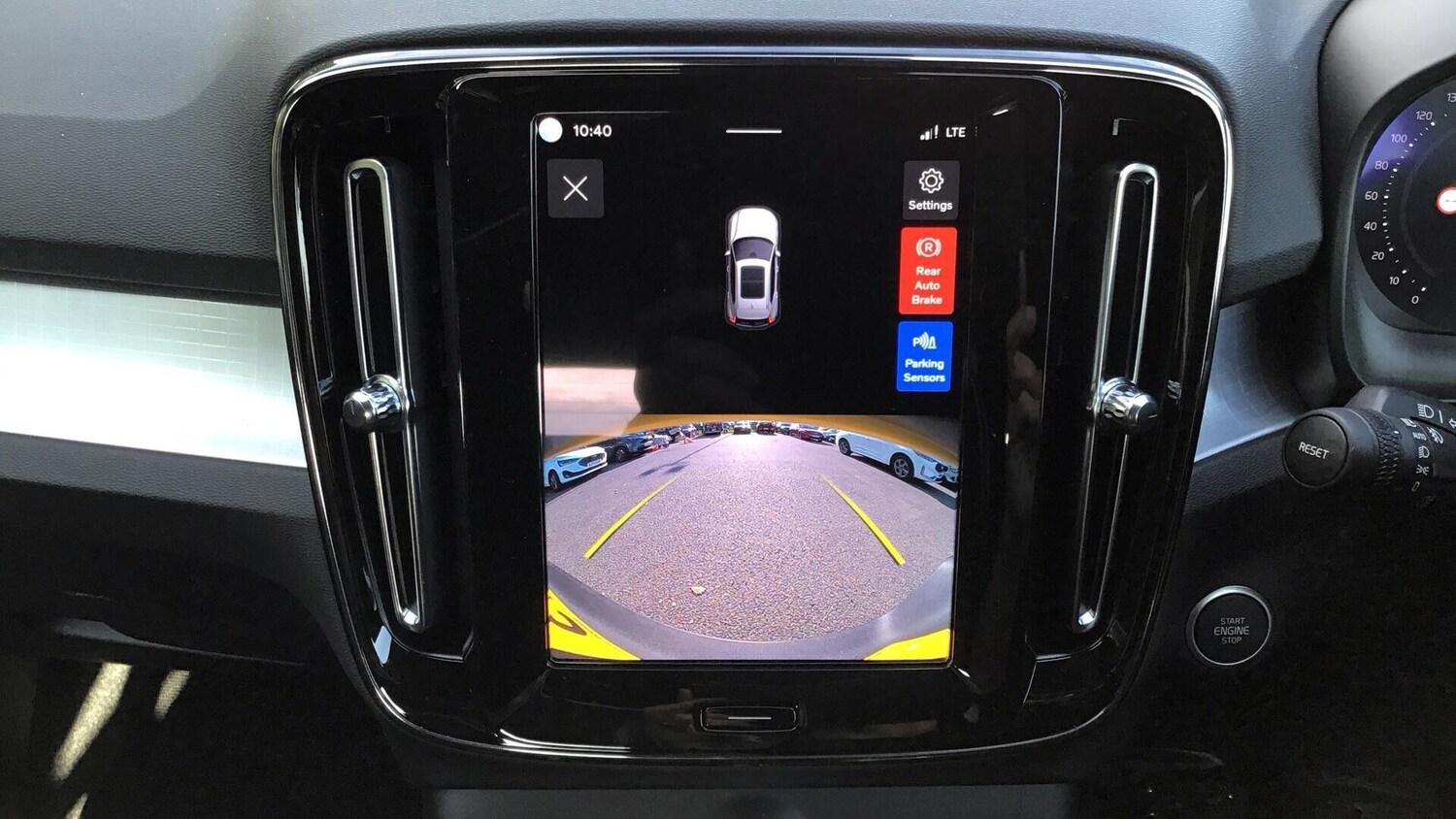 Used Volvo XC40 2025 for sale - 77683853: Photo 55