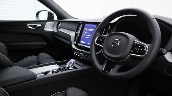 Used Volvo XC60 2024 for sale - 73967615: Photo 9