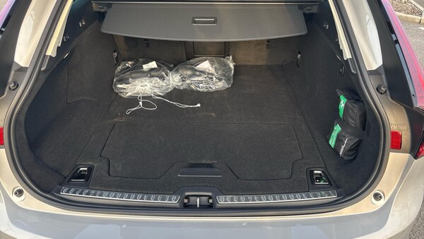 Used Volvo V90 2025 for sale - 73944734: Photo 17