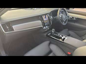 Used Volvo V90 2025 for sale - 73944734: Photo