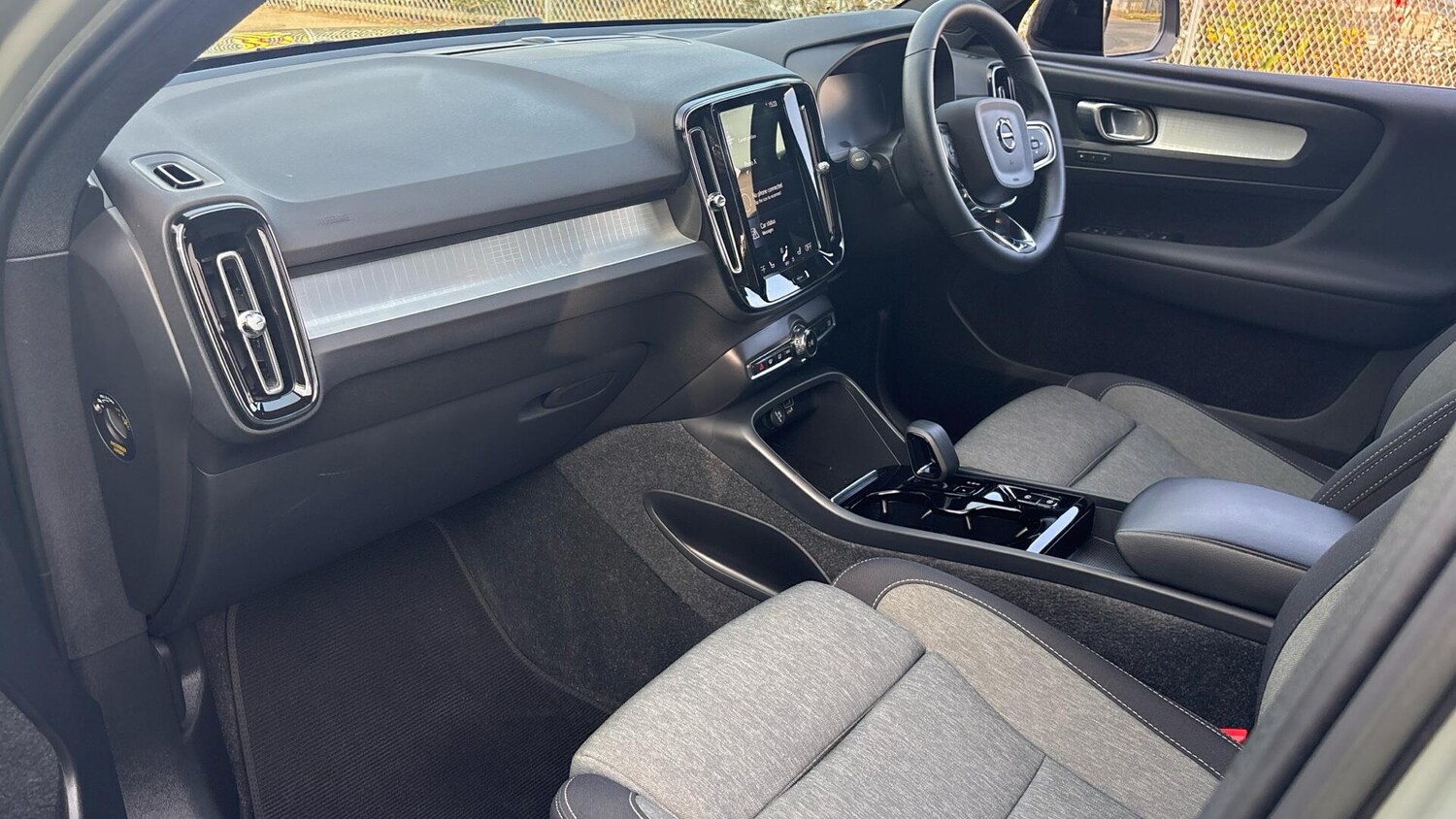 Used Volvo XC40 2022 for sale - 78171175: Photo 16