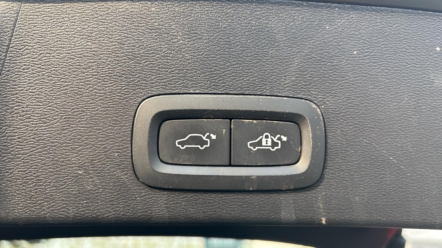 Used Volvo XC40 2022 for sale - 78171175: Photo 18