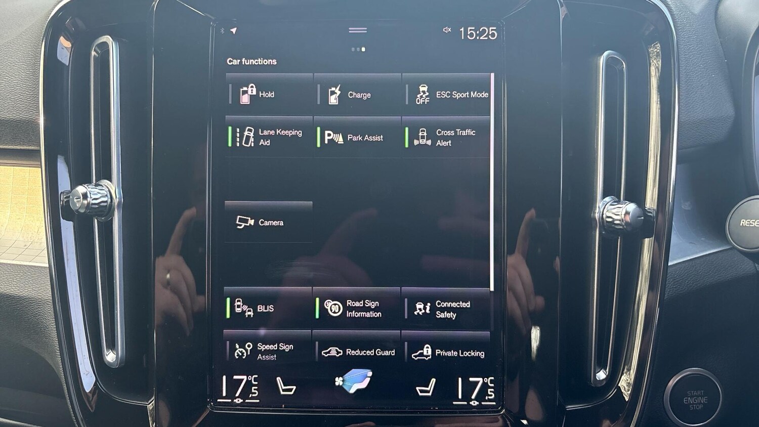 Used Volvo XC40 2022 for sale - 78171175: Photo 31