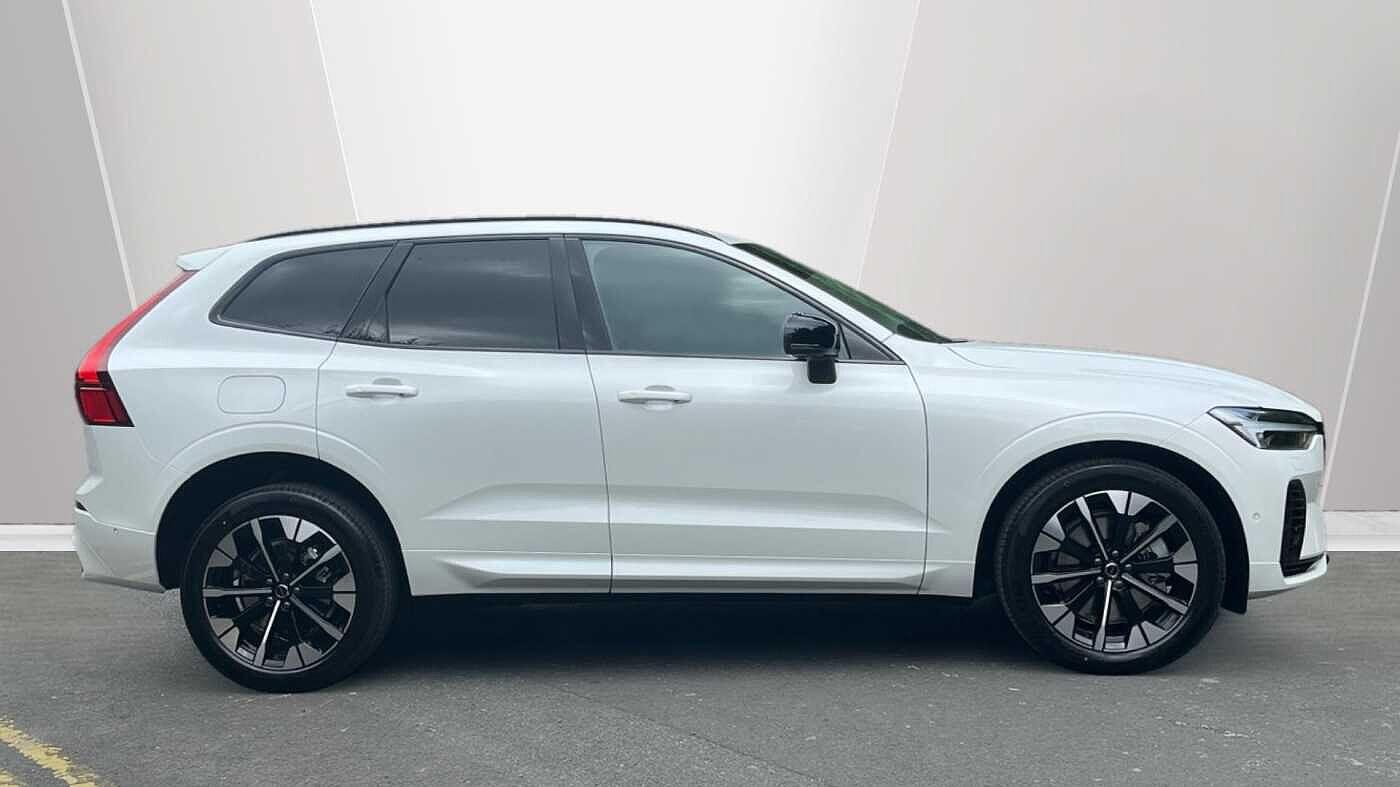 Used Volvo XC60 2025 for sale - 76886214: Photo 3