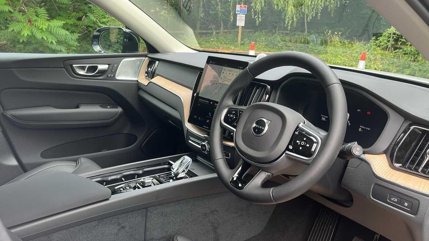 Used Volvo XC60 2025 for sale - 76886214: Photo 5