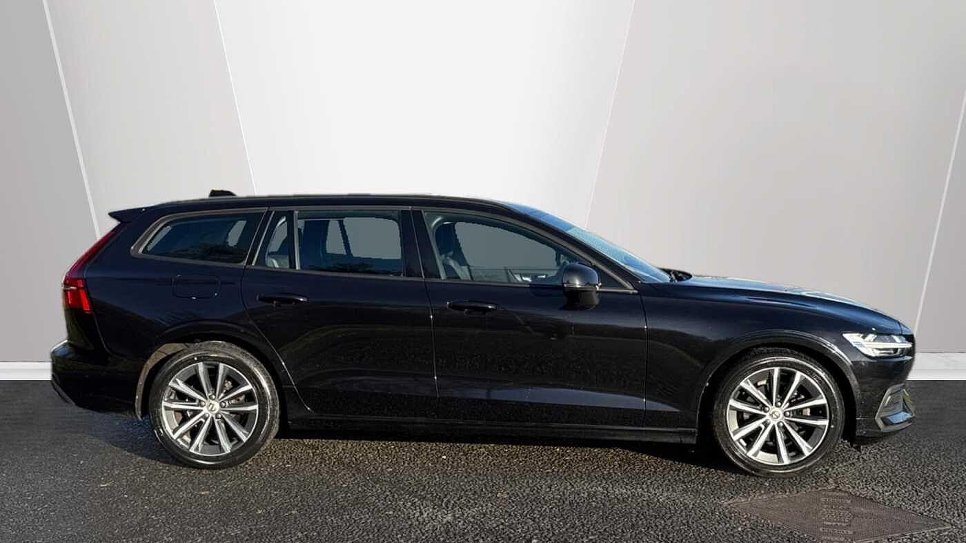 Used Volvo V60 2021 for sale - 77411289: Photo 3