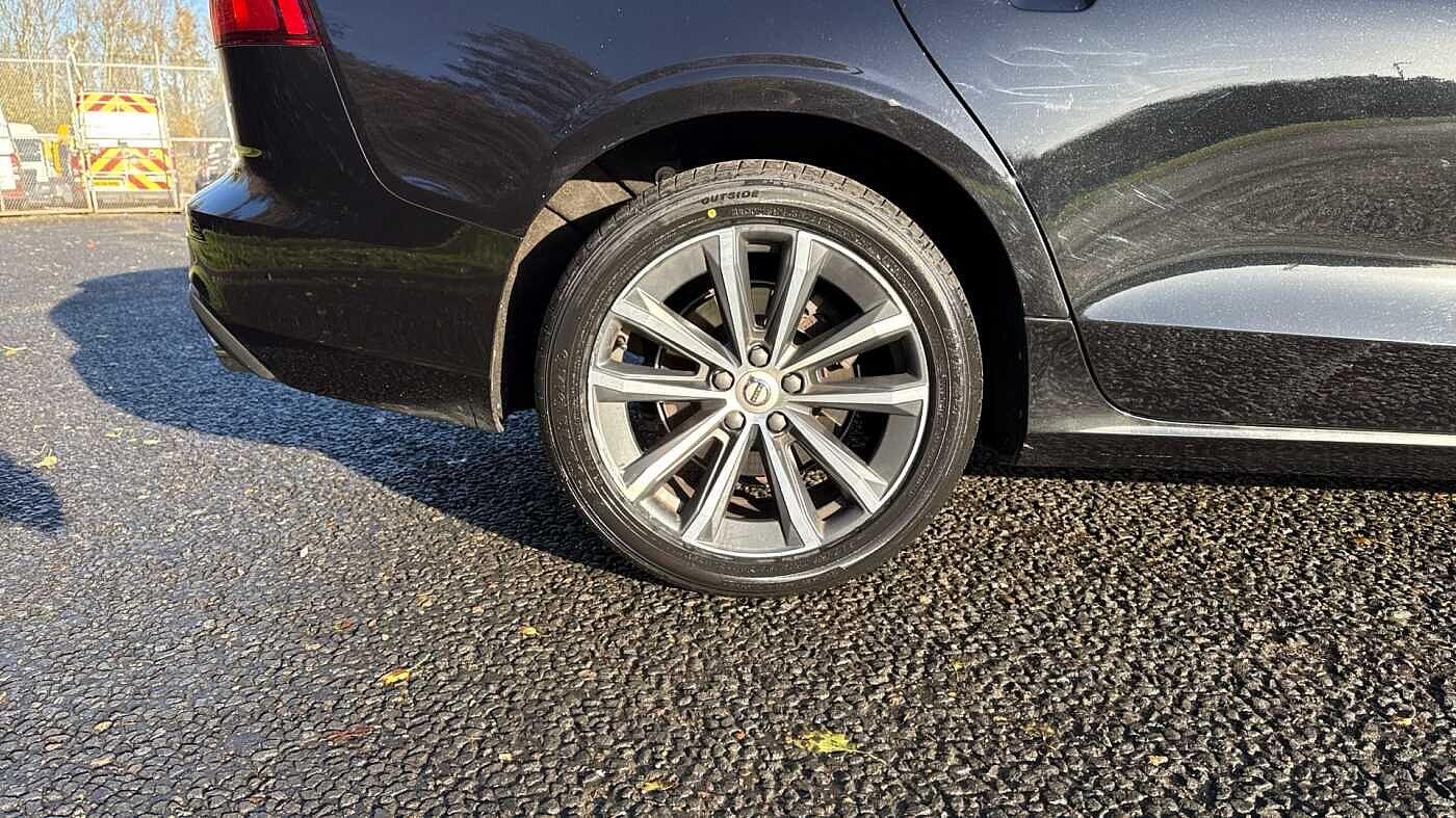 Used Volvo V60 2021 for sale - 77411289: Photo 32