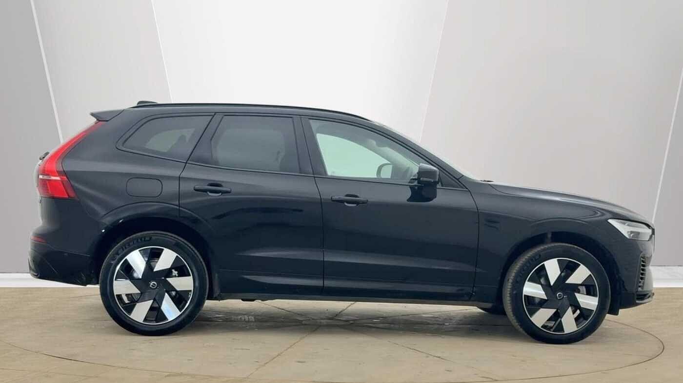 Used Volvo XC60 for sale - 77824960: Photo 2