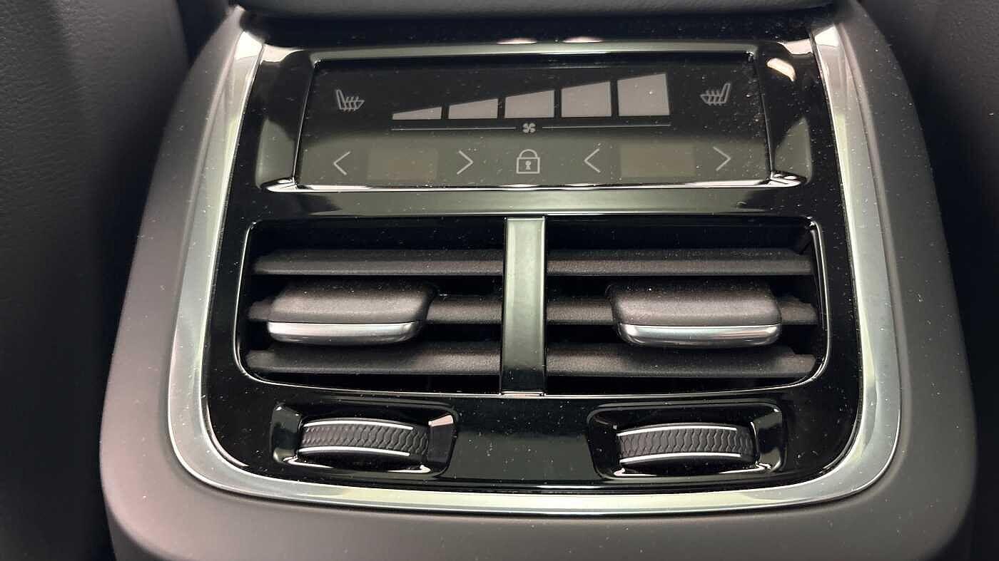 Used Volvo XC60 2025 for sale - 77238648: Photo 17