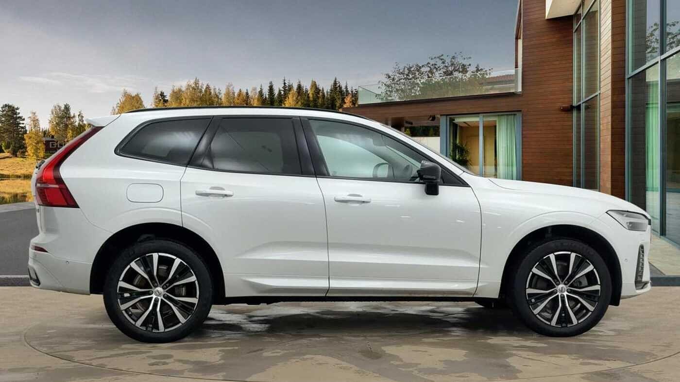 Used Volvo XC60 2025 for sale - 77238648: Photo 2