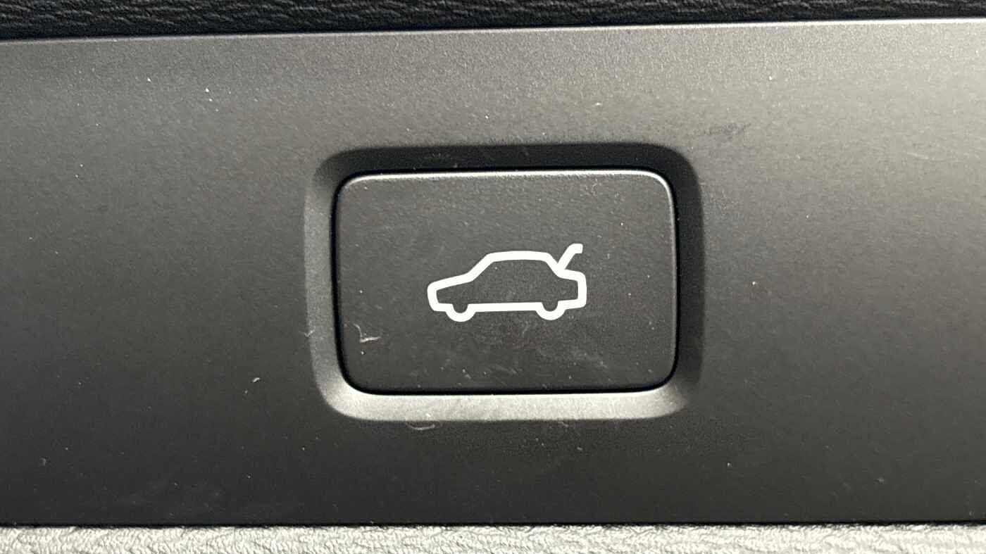 Used Volvo XC60 2025 for sale - 77238648: Photo 30