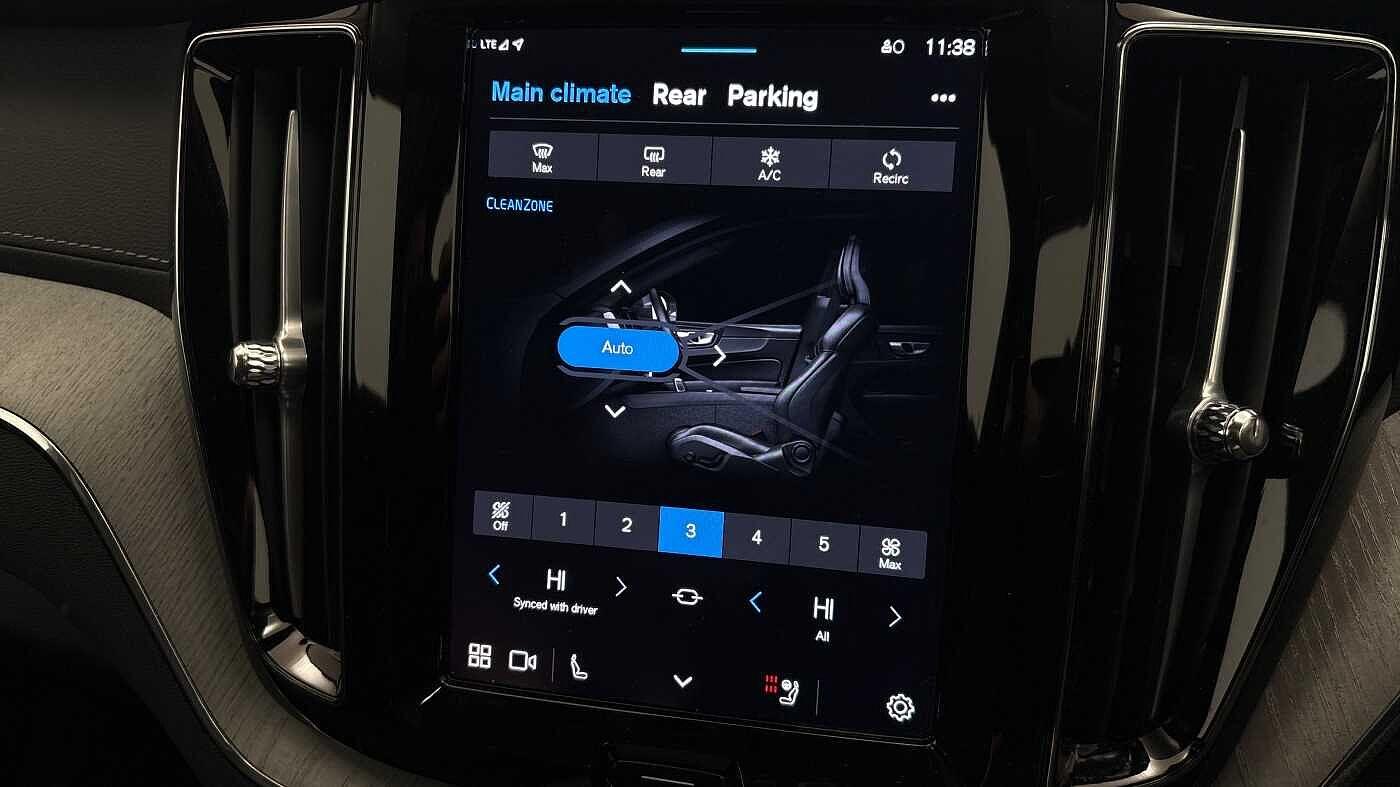 Used Volvo XC60 2025 for sale - 77238648: Photo 39