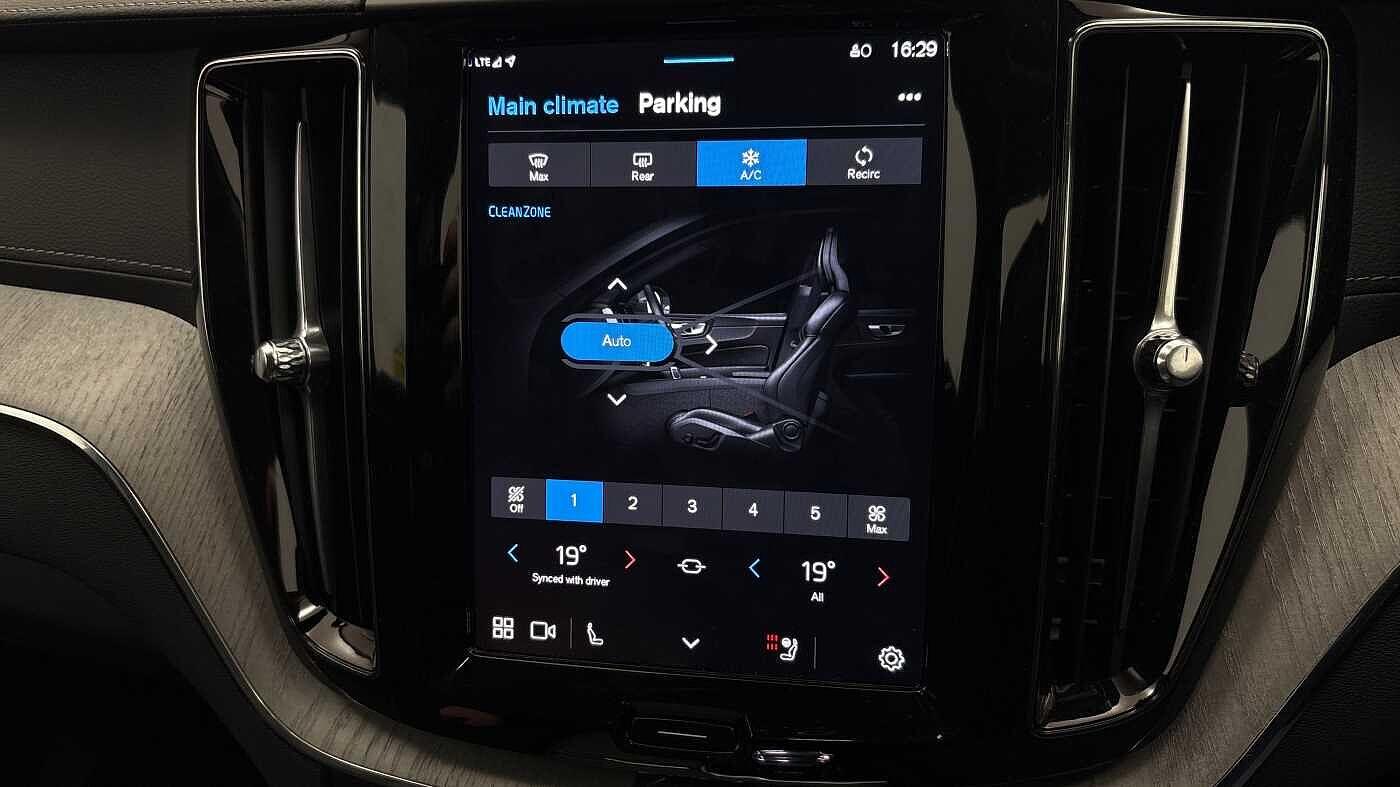 Used Volvo XC60 2025 for sale - 76512859: Photo 39