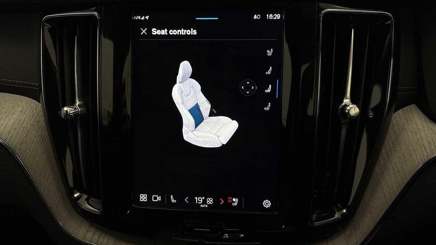 Used Volvo XC60 2025 for sale - 76512859: Photo 42