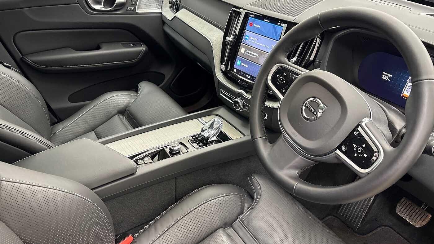 Used Volvo XC60 2025 for sale - 76512859: Photo 9