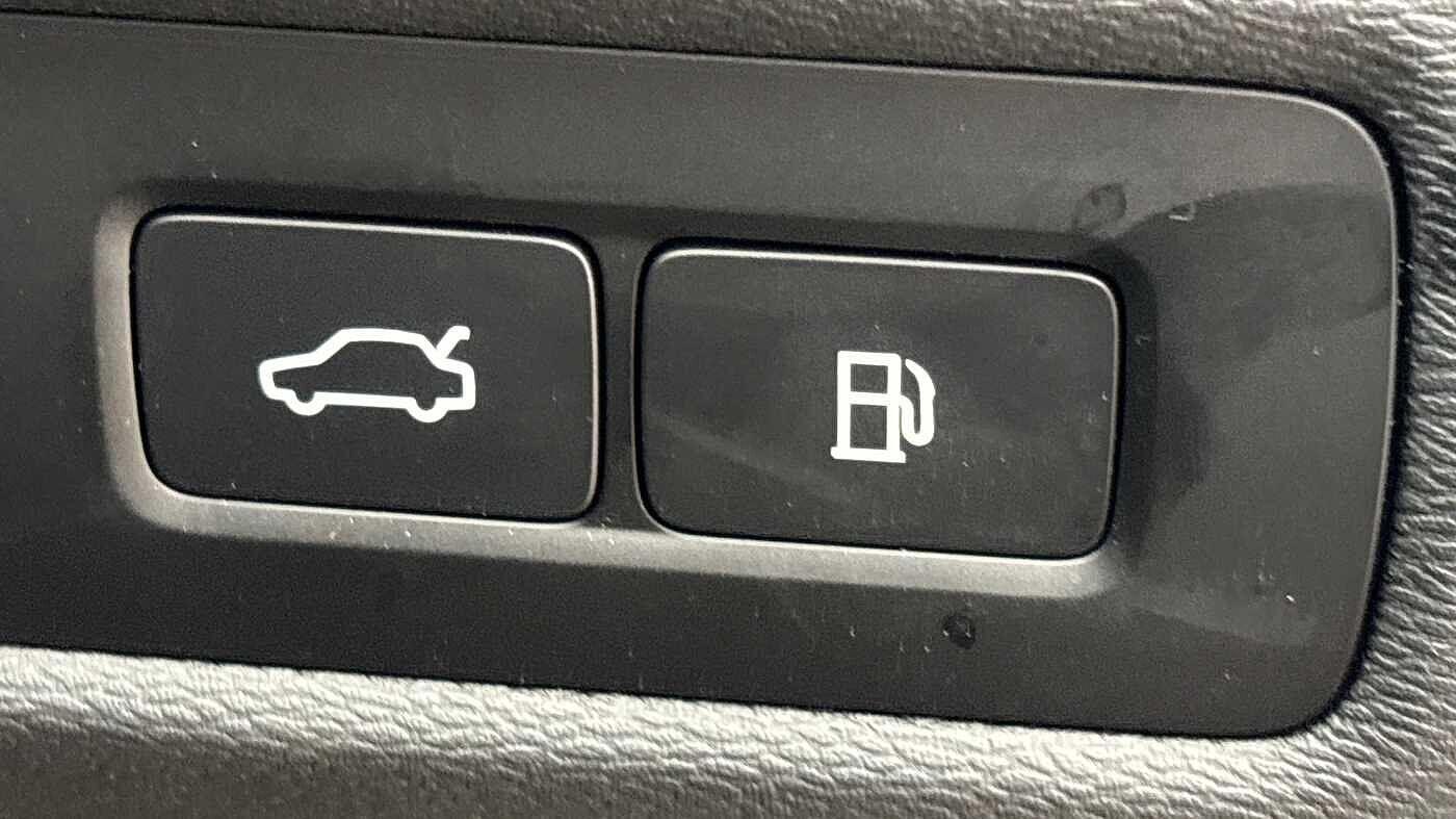 Used Volvo XC60 2025 for sale - 77537207: Photo 30